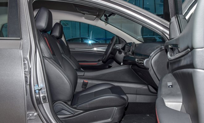 _0000_1400x0_1_q95_autohomecar__ChwFjl-yRjyAbT0RAChqoBr2yh0374