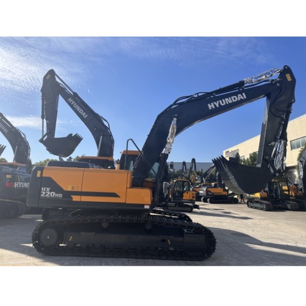Hyundai 220HD  Excavator