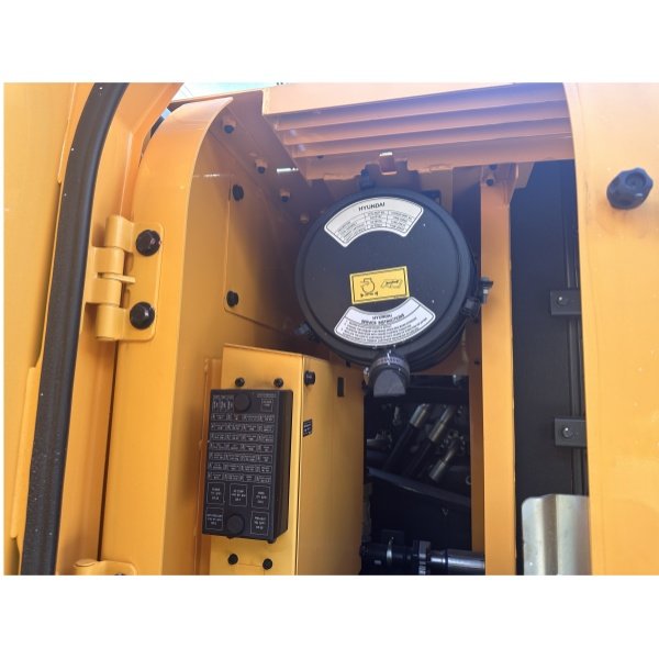 Hyundai 220HD  Excavator