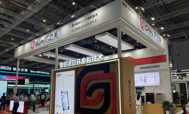 The first domestic aseptic boiled water direct drinking machine debuted at the Shanghai International Watertech Exhibition!