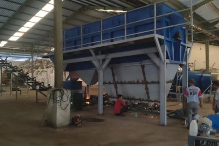 Enhancing Fertilizer Production with Rolling & Sieving Machinery