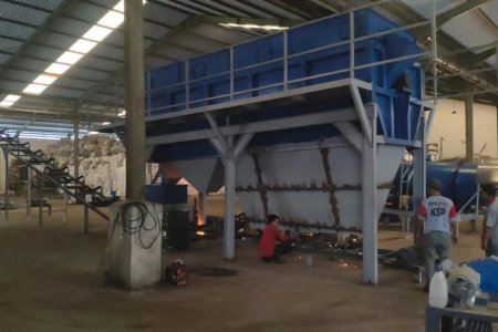 Technological Excellence in Rolling & Sieving Machine Design