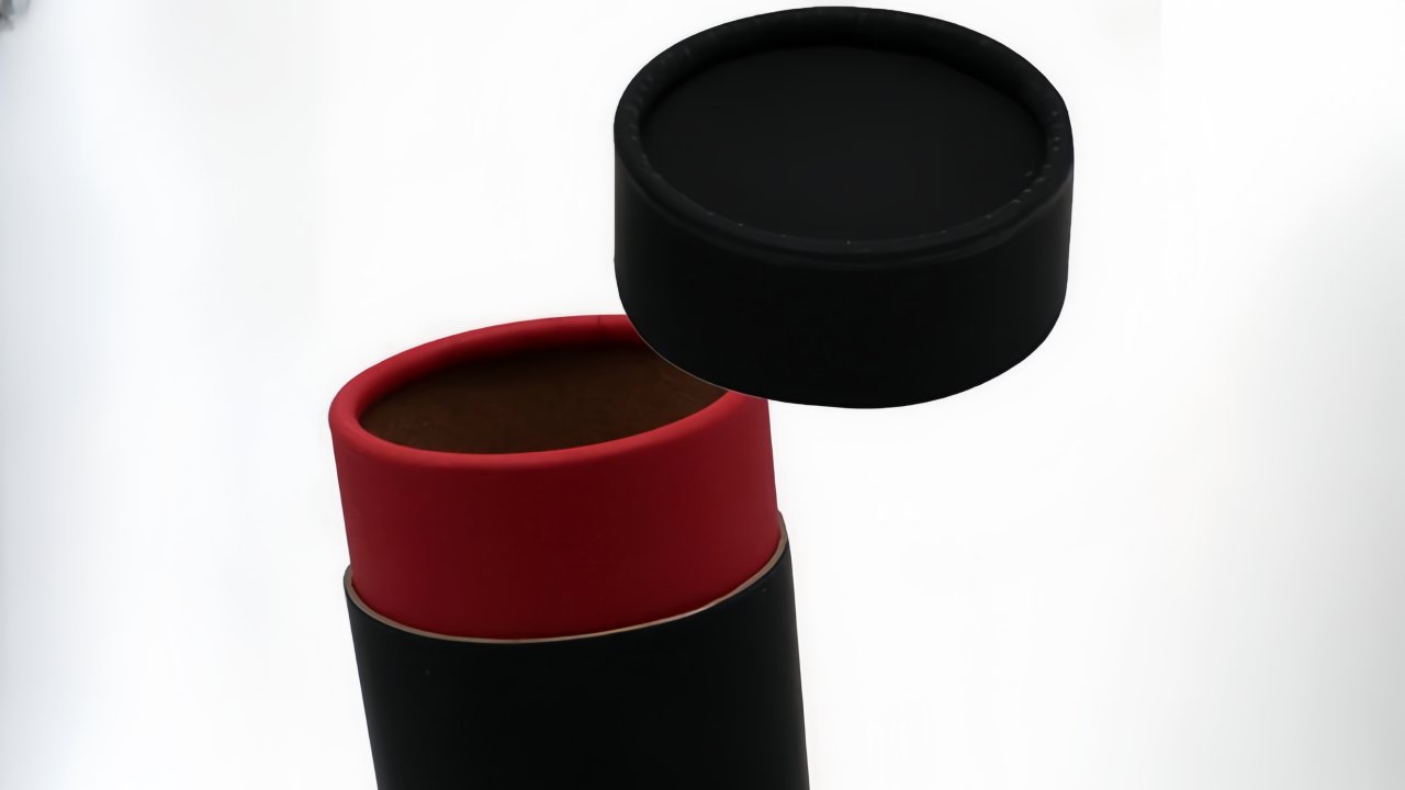 Fully automatic paper tube labeling machine, accurate labeling, faster production, cheaper price!