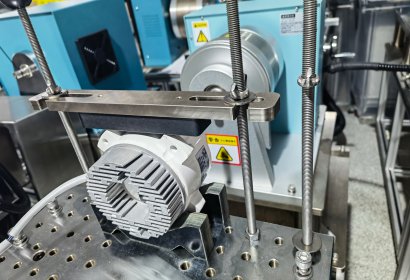 DC motor dynamometer tester