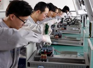 What are the minimum order quantity, delivery time, and warranty policy for automated motor testing systems from Chinese suppliers ?