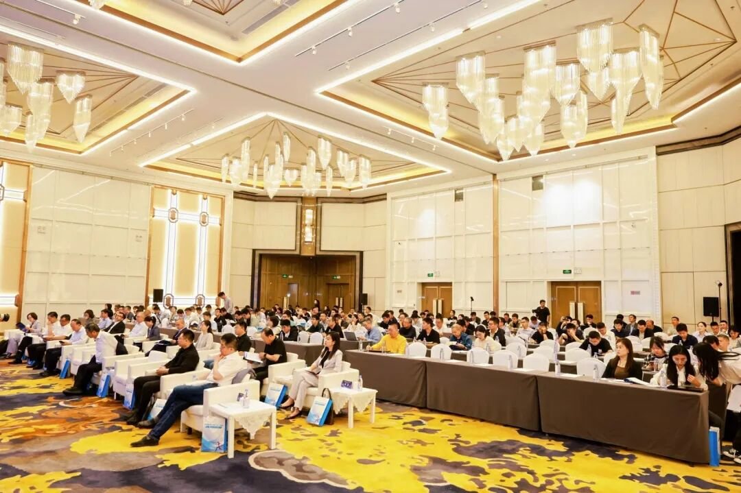 AIP Instrument showcased its work at the National Standards and Technology Seminar on Robotics and Bionics, jointly promoting the standardization of humanoid robots.