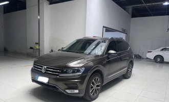 Volkswagen Tiguan L 2018 330TSI automatic 2WD deluxe 