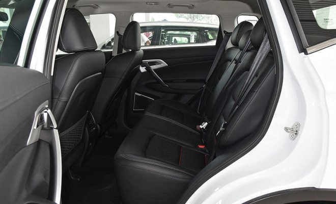 _0003_1400x0_1_q95_autohomecar__ChsEm10M5hiAQUfIAAWUEMXeWEI166