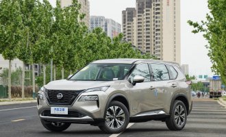 NISSAN X-Trail 2023 e-POWER Hybrid twin-engine 4WD luxury version