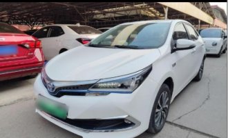 Toyota Corolla Twin Engine E+ 2019 1.8L E-CVT Pioneer Edition