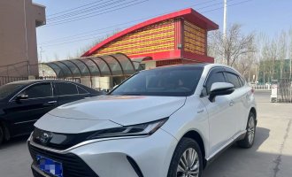 Toyota Harrier 2022 Twin Engine 2.5LCVT 4WD Premium Edition 