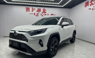 Toyota RAV4(Recreational Active Vehicle with 4-wheel drive) 2020 Twin Engine 2.5L E-CVT 4WD Signature Edition