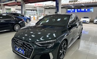 Audi A3 2021 Sportback 35 TFSI Luxury Sport