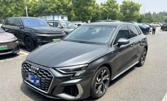 Audi A3 2021 Sportback 35 TFSI Luxury Sport 