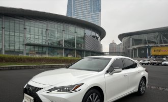 Lexus ES 2020 200 Excellence Edition National VI 