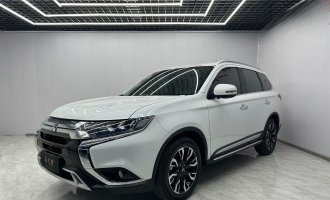   Outlander 2020 2.4L 4WD Enjoy Edition 5-seater