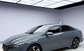Hyundai Elantra 2021 1.5L CVT LUX Premium 