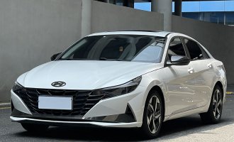 Hyundai Elantra  2021 1.5L CVT LUX Premium Edition National VI 