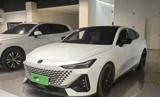 Changan UNI-V 2022 1.5T Premium 