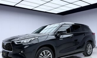 Highlander 2022 Twin Engine 2.5L 4WD Supreme Edition 7-seats