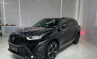  Toyota Crown Kluger 2021 model year, 2.5 L, HEV, all-wheel drive, Prestige version