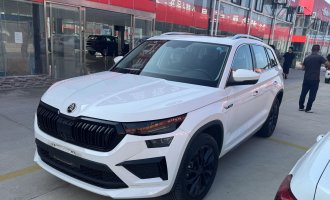  SKODA Kodiaq Seven-seater luxury car with two-wheel drive, 2022 model