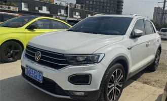  Volkswagen T-ROC 280 All-Wheel Drive Luxury Smart Connect Edition 2021 Model