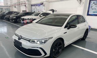 2021 Volkswagen Golf  R-Line