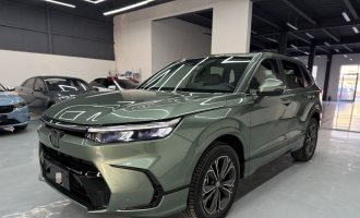 HONDA BREEZE 2023 Model 240TURBO with all-wheel drive Premium Edition, 5 seats