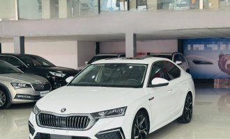 2022 Skoda Octavia Pro  TSI280 Luxury Edition