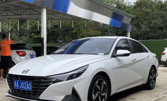 Hyundai ELANTRA 2022 Model 1.5L CVT LUX Prestige Edition National VI