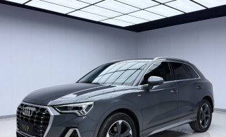 Audi Q3 2022 35 TFSI Sportline