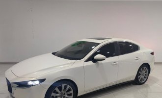 Mazda3 Axela White 2020 Модель 3 Axela 2.0L Automatic Elegance Edition