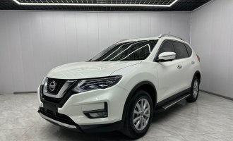 Nissan X-Trail  2023 Classic  2,0 л  Передний привод Intelligent Connect Premium Edition