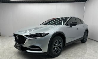2021 Mazda CX-4  2.0 L  Automatic transmission  Front-wheel drive  Skyactiv Dynamic Edition