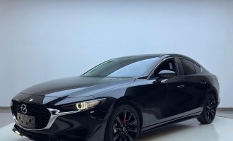 2022 Mazda3 Axela  2.0L  Automatic Transmission Elegance Obsidian Edition