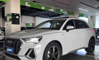 Audi Q3 2022 года  35 TFSI Sportline  National VI