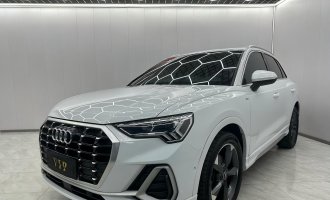 Audi Q3  2022 года  35 TFSI Sportline
