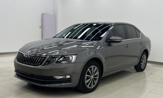 Škoda Octavia  2021 года  1,5 л Comfort Edition
