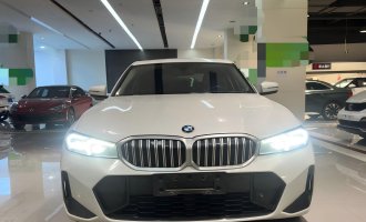 BMW 3 серии  2023 320Li M Sport Package