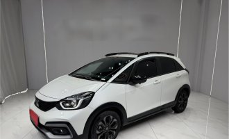 Honda LIFE 2021 г. 1,5 л CVT CRO-SS Lingqu Edition