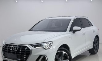 2021 Audi Q3, 35 Sport model