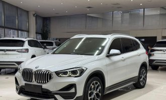 BMW X1, 2022 model year, sDrive20Li, “Style” trim