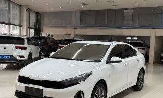2023 Kia K3 1.4T DCT, “Lux” trim