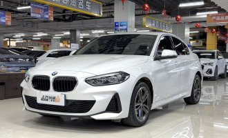 2022 BMW 1 Series, 120iM Sport
