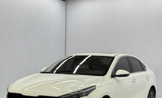 Kia K3, 2023 model year, 1.5L, CVT, “Lux” trim
