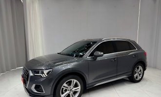 Audi Q3,  2021 г. выпуска, 35 TFSI, версия «Stylish Elegance»