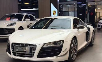 Audi R8 (Imported) 2010 R8 Coupe 5.2 FSI Sequential Transmission Quattro Manual Transmission