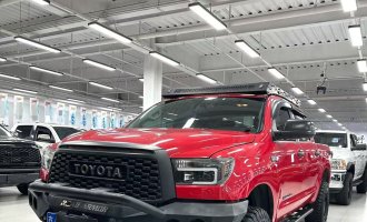 Toyota Tundra (Imported) 2011 model, Tundra 5.7 Standard Edition, Manual Transmission