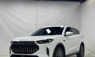 JETOUR X70 PLUS, white color, 2023 model, 1.5T DCT, "Warrior Plus," 5-seater 